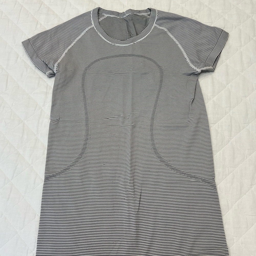 Striped Short Sleeve shirt